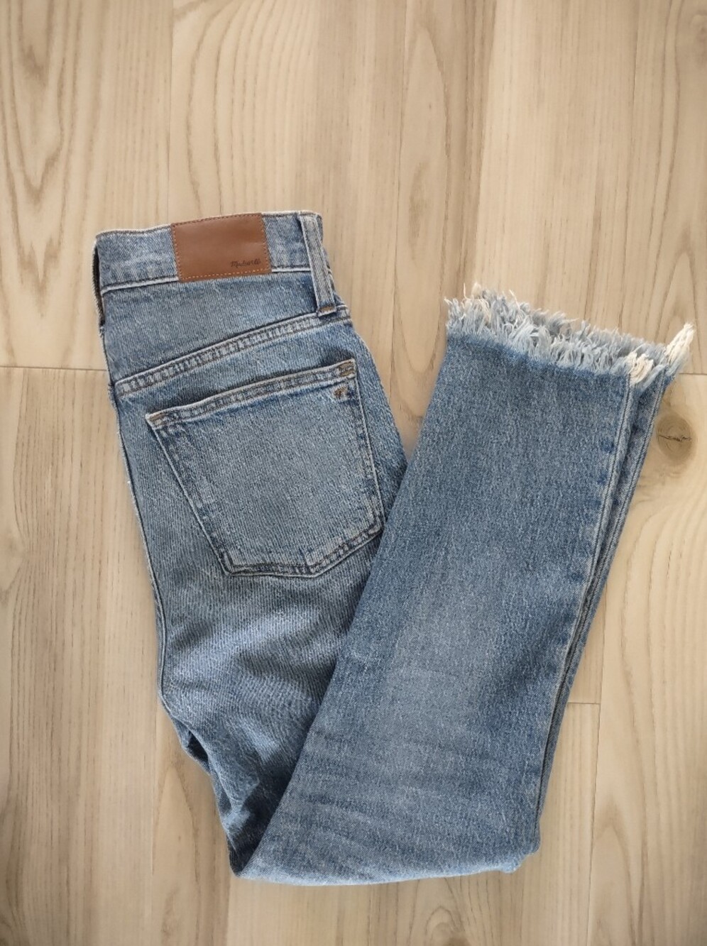 Madewell Jeans Women's Size 26 The Perfect Vintage Crop Jean Blue Frayed Raw Hem